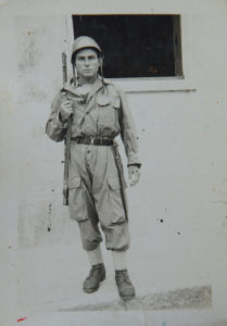 Nonno Ciccio als Soldat.