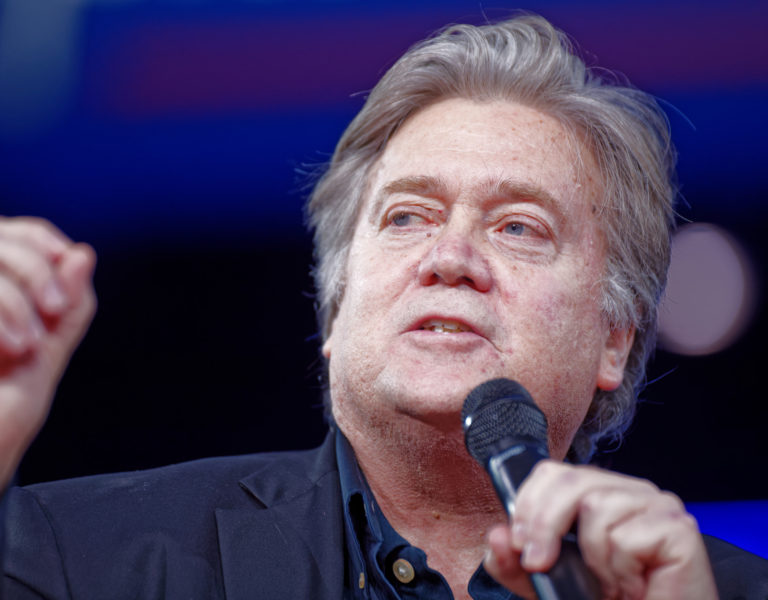 Stephen Bannon, Chefberater von US-Präsident Donald Trump, hat beste Verbindungen in den Vatikan.